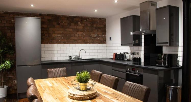 27 Stanley Street Aparthotel By Ustay Liverpool Extérieur photo