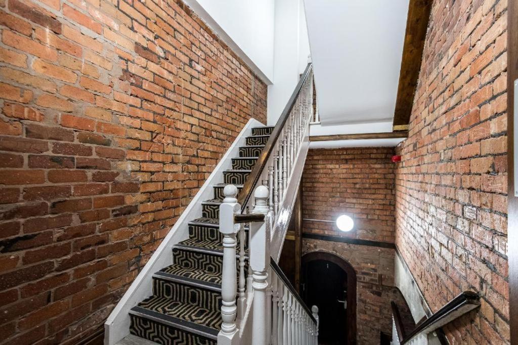 27 Stanley Street Aparthotel By Ustay Liverpool Extérieur photo
